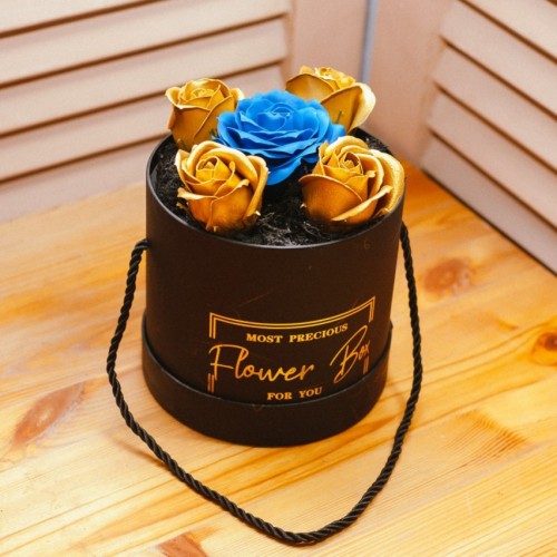 Golden Elegance – Πολυτελές Flower Box