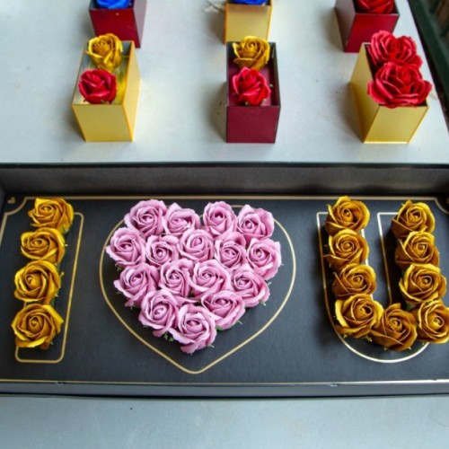 Love Roses Box Deluxe
