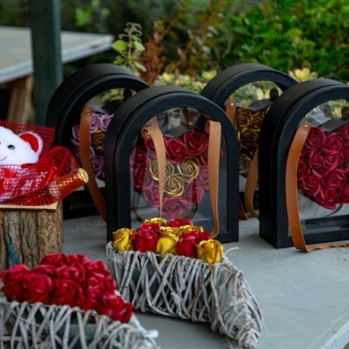 Love Roses Box Deluxe