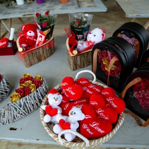 Love Roses Box Deluxe
