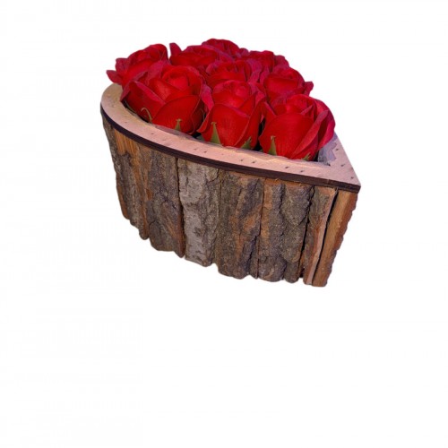 Ξύλινη Καρδιά Με Αρωματικά Τριαντάφυλλα Σαπουνιού