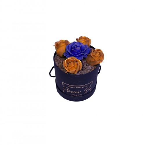 Πολυτελές Flower Box Με Αρωματικά Τριαντάφυλλα Σαπουνιού 