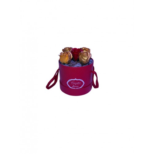 Πολυτελές Flower Box Με Αρωματικά Τριαντάφυλλα Σαπουνιού